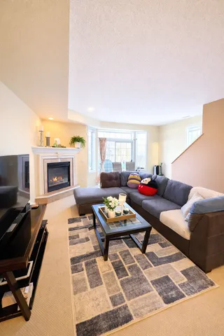 $299,900 | 1838 Tiffany Cove Lane Southwest, Rochester, MN 55902