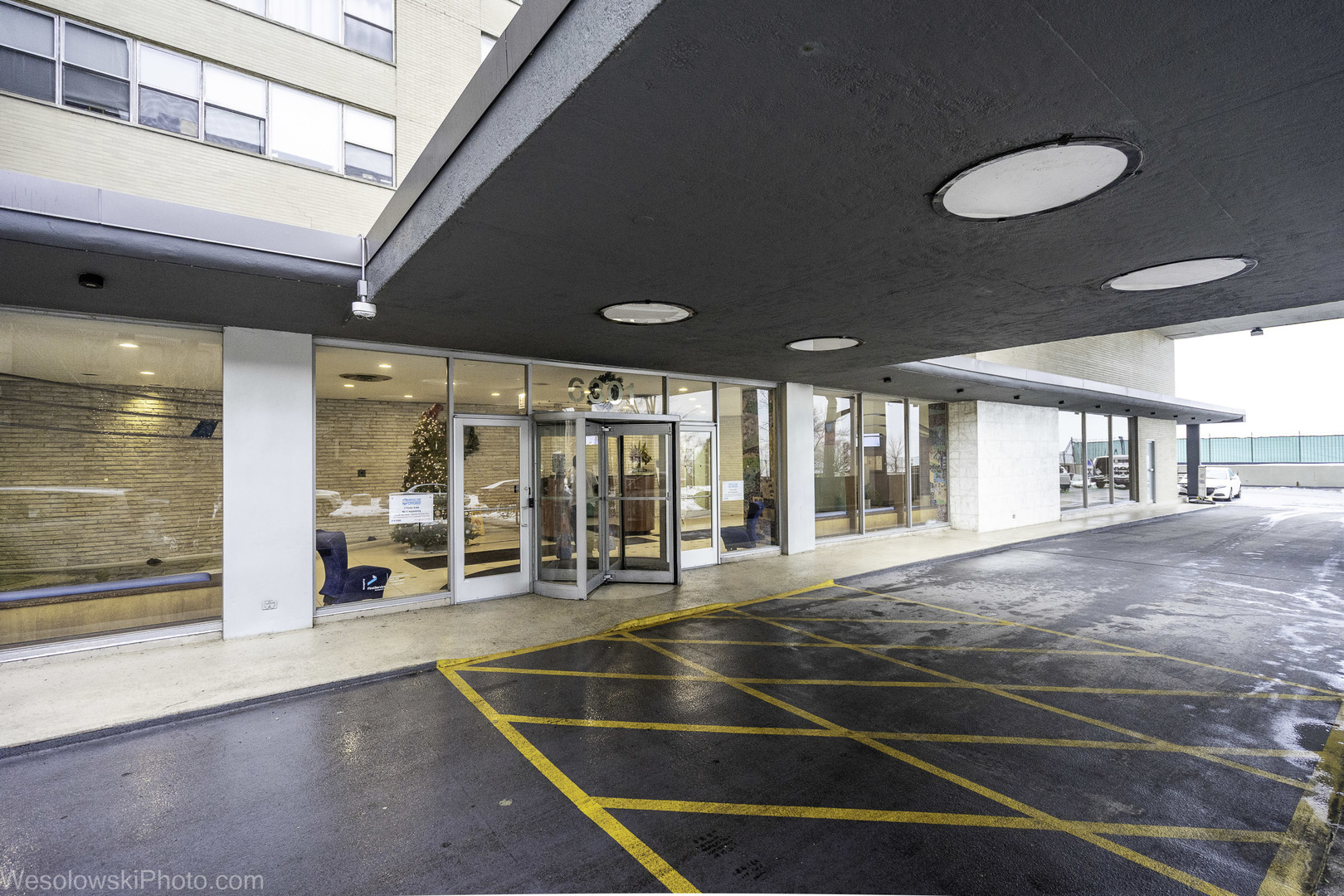 6301 North Sheridan Road, Unit 6C Chicago, IL 60660 - Photo 13 of 20