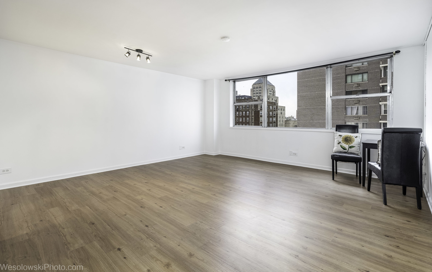 6301 North Sheridan Road, Unit 6C Chicago, IL 60660 - Photo 6 of 20