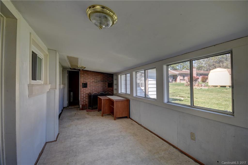 74 Sellers Road, Unit 91 92 & 93 Clyde, NC 28721 - Photo 11 of 14 Gallery Image 11