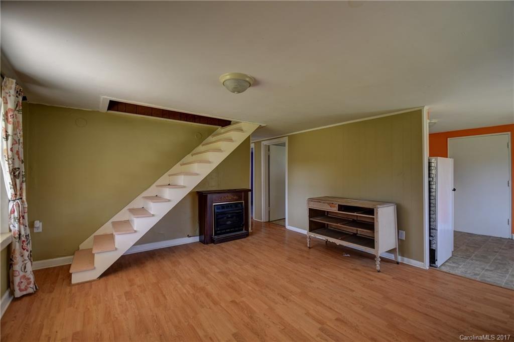 74 Sellers Road, Unit 91 92 & 93 Clyde, NC 28721 - Photo 5 of 14 Gallery Image 5