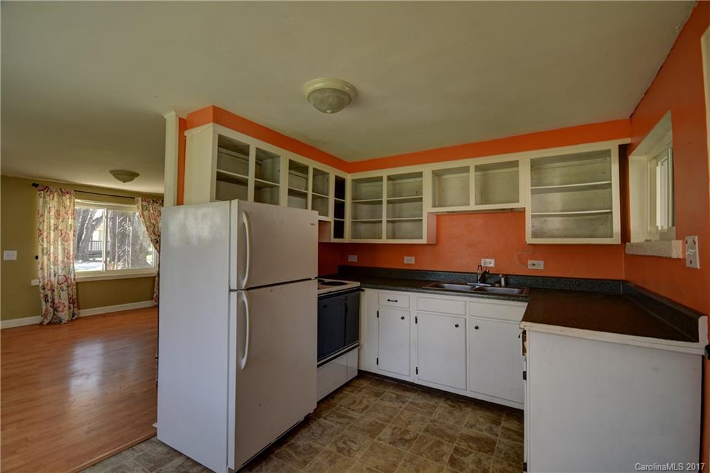 74 Sellers Road, Unit 91 92 & 93 Clyde, NC 28721 - Photo 7 of 14 Gallery Image 7