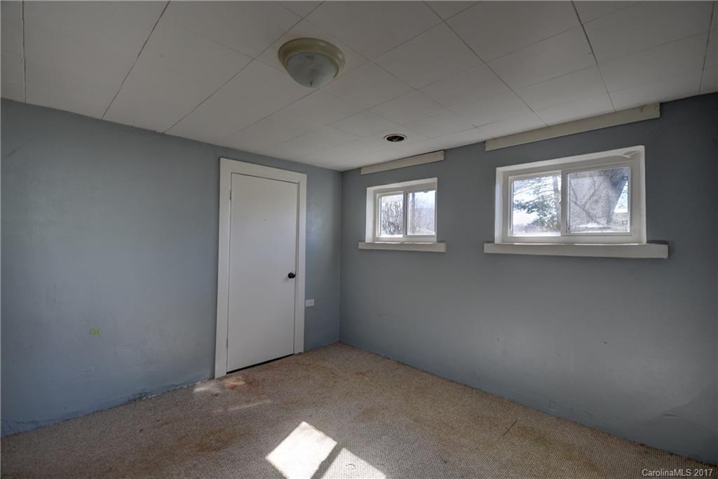 74 Sellers Road, Unit 91 92 & 93 Clyde, NC 28721 - Photo 10 of 14 Gallery Image 10