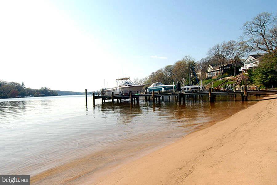 581 Manor Road Severna Park, MD 21146 - Photo 27 of 30 Carrollton Manor Beach and Pier
