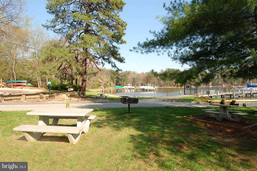 581 Manor Road Severna Park, MD 21146 - Photo 29 of 30 Community Scenic Waterfront Picnic Area