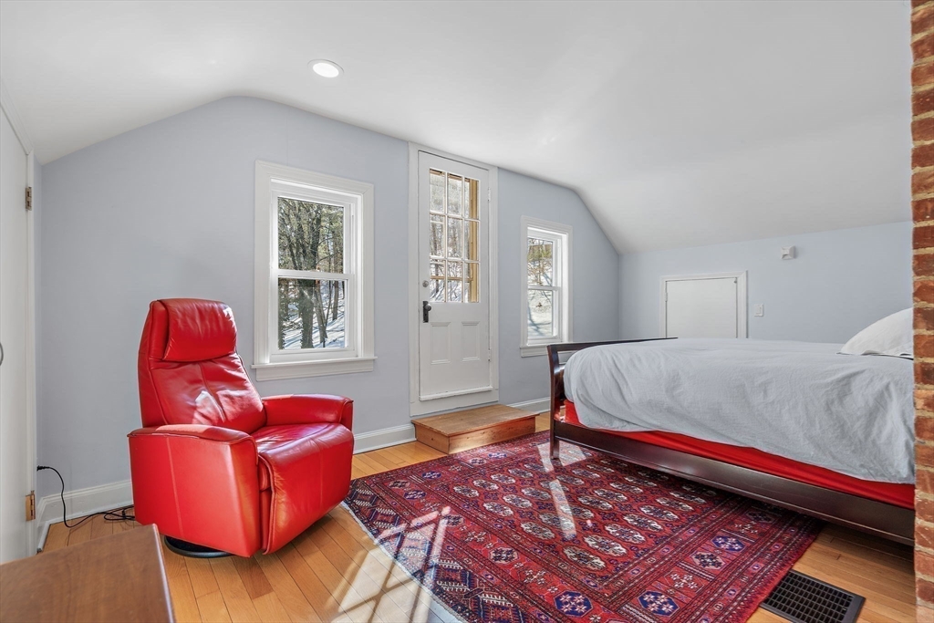 20 York Street Lexington, MA 02420 - Photo 17 of 23