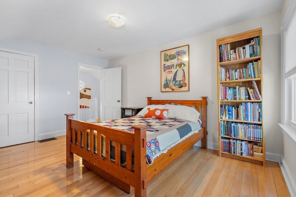 20 York Street Lexington, MA 02420 - Photo 20 of 23