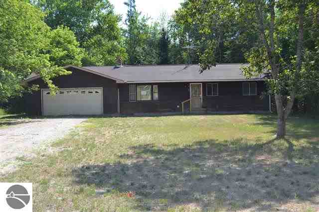 3748 Lupton Road Lupton, MI 48635 - Photo 1 of 16 1749184.JPG