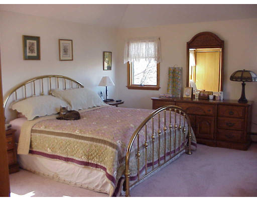 16 Greystone Road Nahant, MA 01908 - Photo 8 of 10 Gallery Image 8