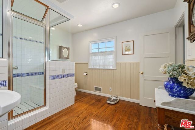 $3,240,000 | 830 Stanford Street, Santa Monica, CA 90403