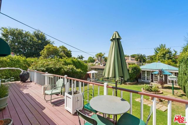 $3,240,000 | 830 Stanford Street, Santa Monica, CA 90403