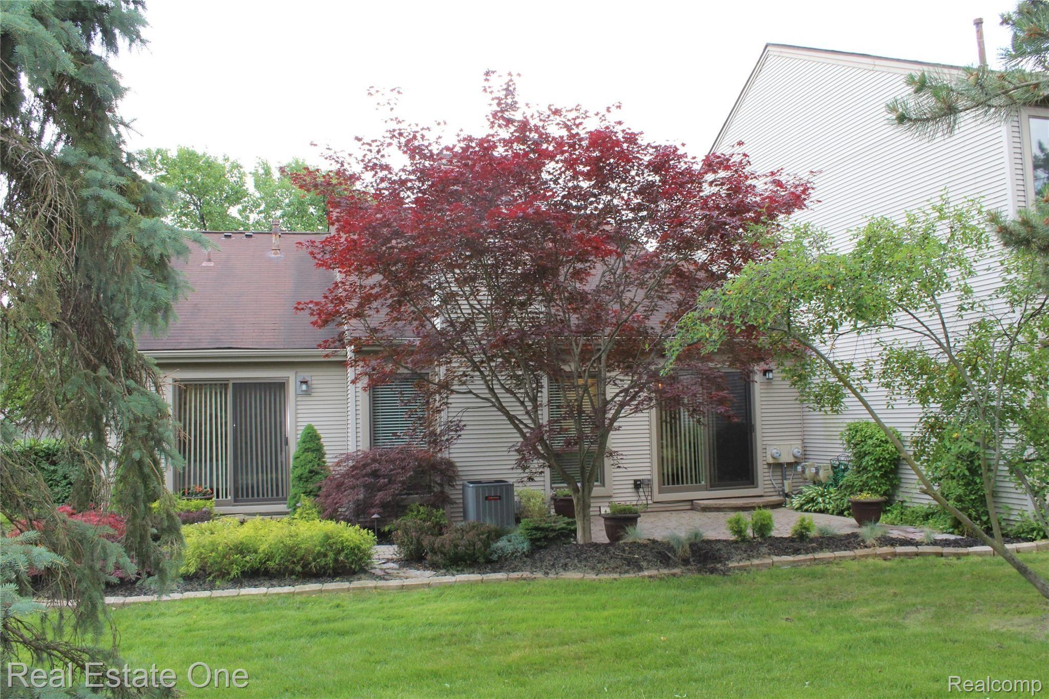 744 Eastbridge Court, Unit 103 Rochester, MI 48307 - Photo 22 of 23 Rear View.JPG