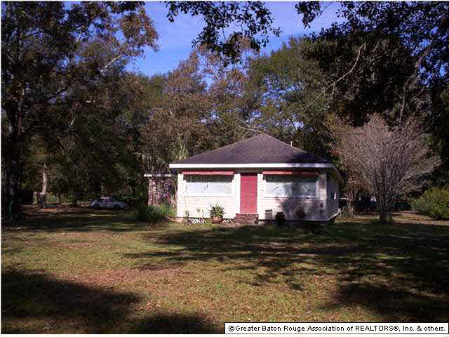 14329 Brown Road Denham Springs, LA 70726 - Photo 2 of 29 Gallery Image 2