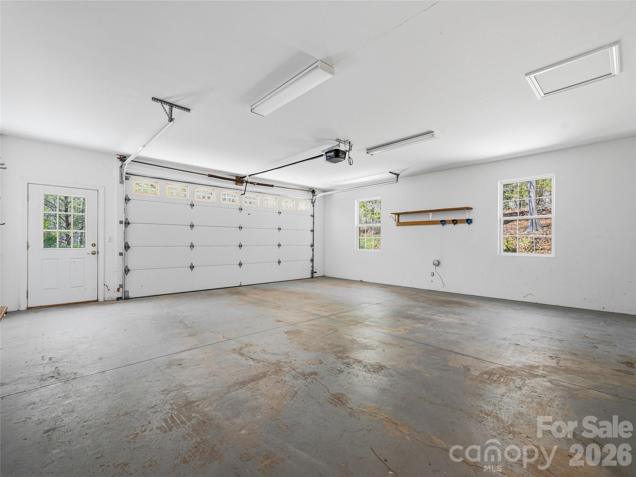 196 Blackbird Lane Tryon, NC 28782 - Photo 28 of 44 a view of a garage