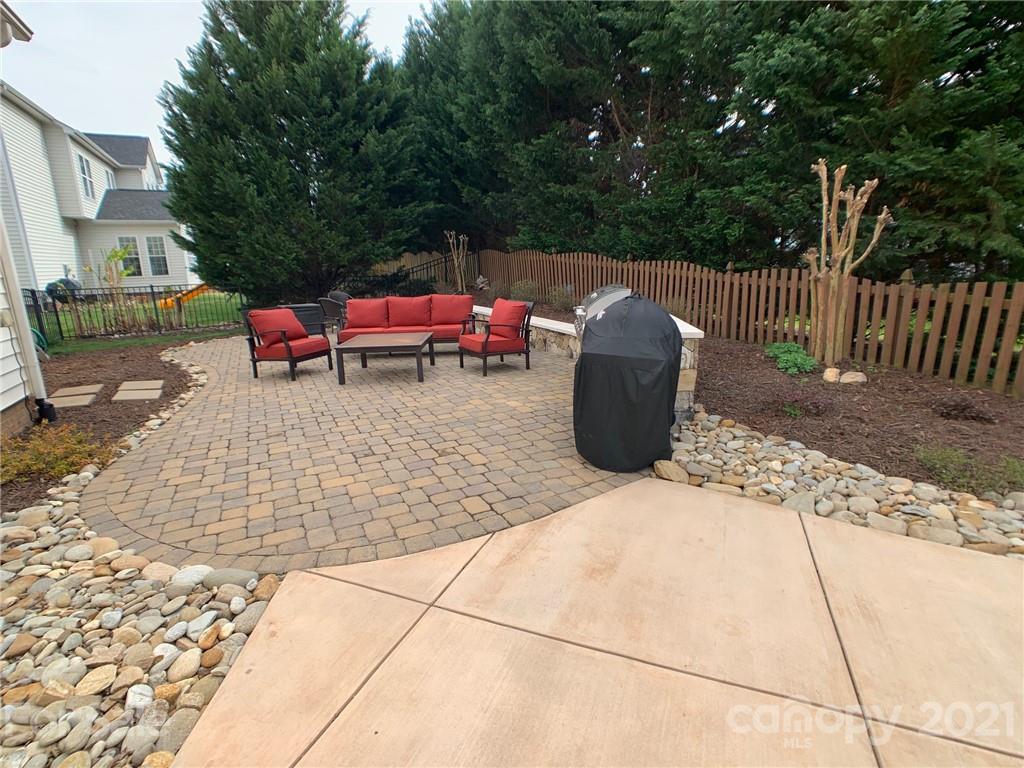 1920 Faison Avenue Fort Mill, SC 29708 - Photo 40 of 47 a park view with a seating space