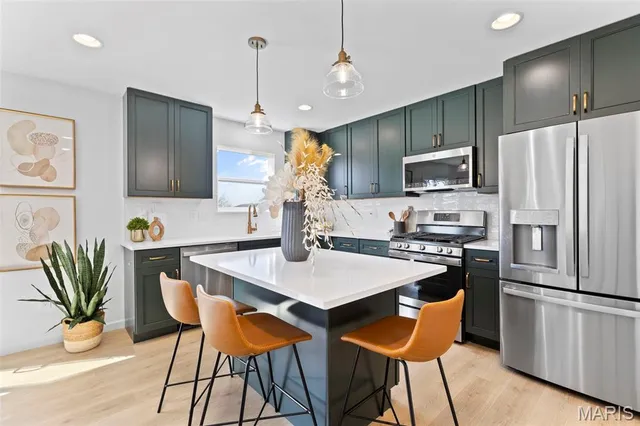 $367,900 | 3 Sterling At Elm Crossing Street, St. Charles, MO 63301