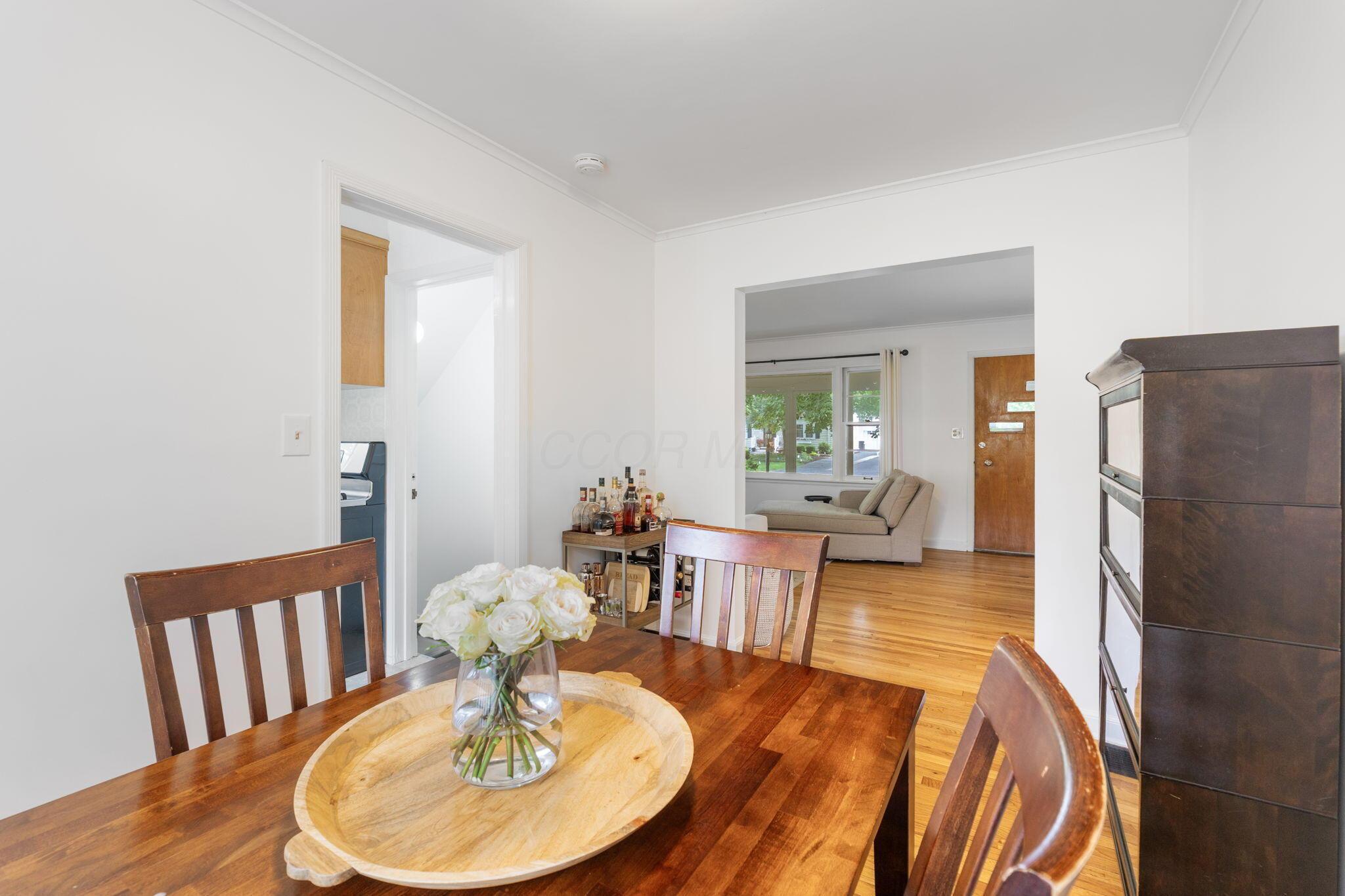 2222 Harwitch Road Columbus, OH 43221 - Photo 11 of 47 2222 Harwitch Rd (Interior)-10