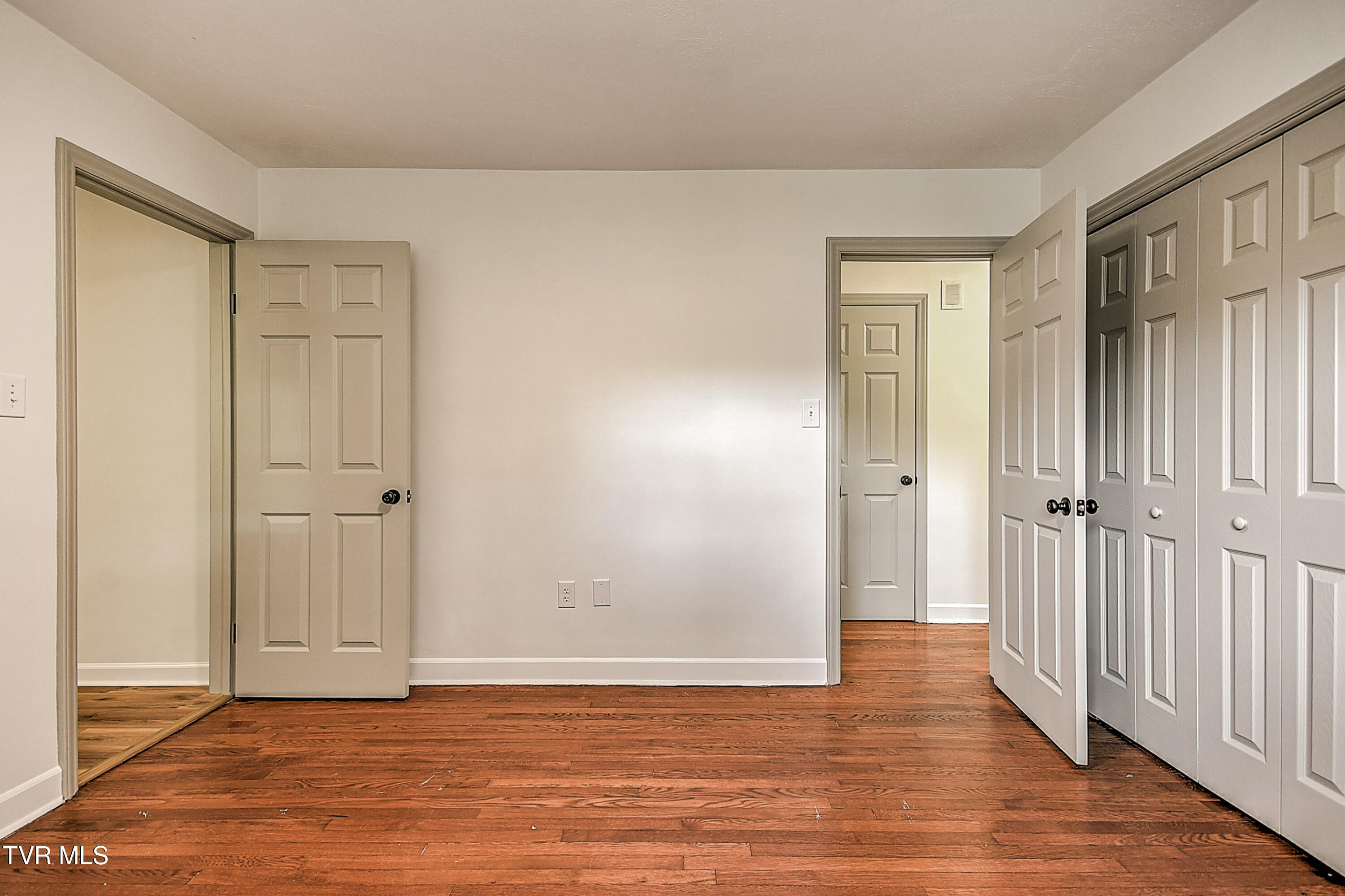 110 Richmond Heights Road Bristol, TN 37620 - Photo 26 of 45 110 Richmond Heights DOM-27
