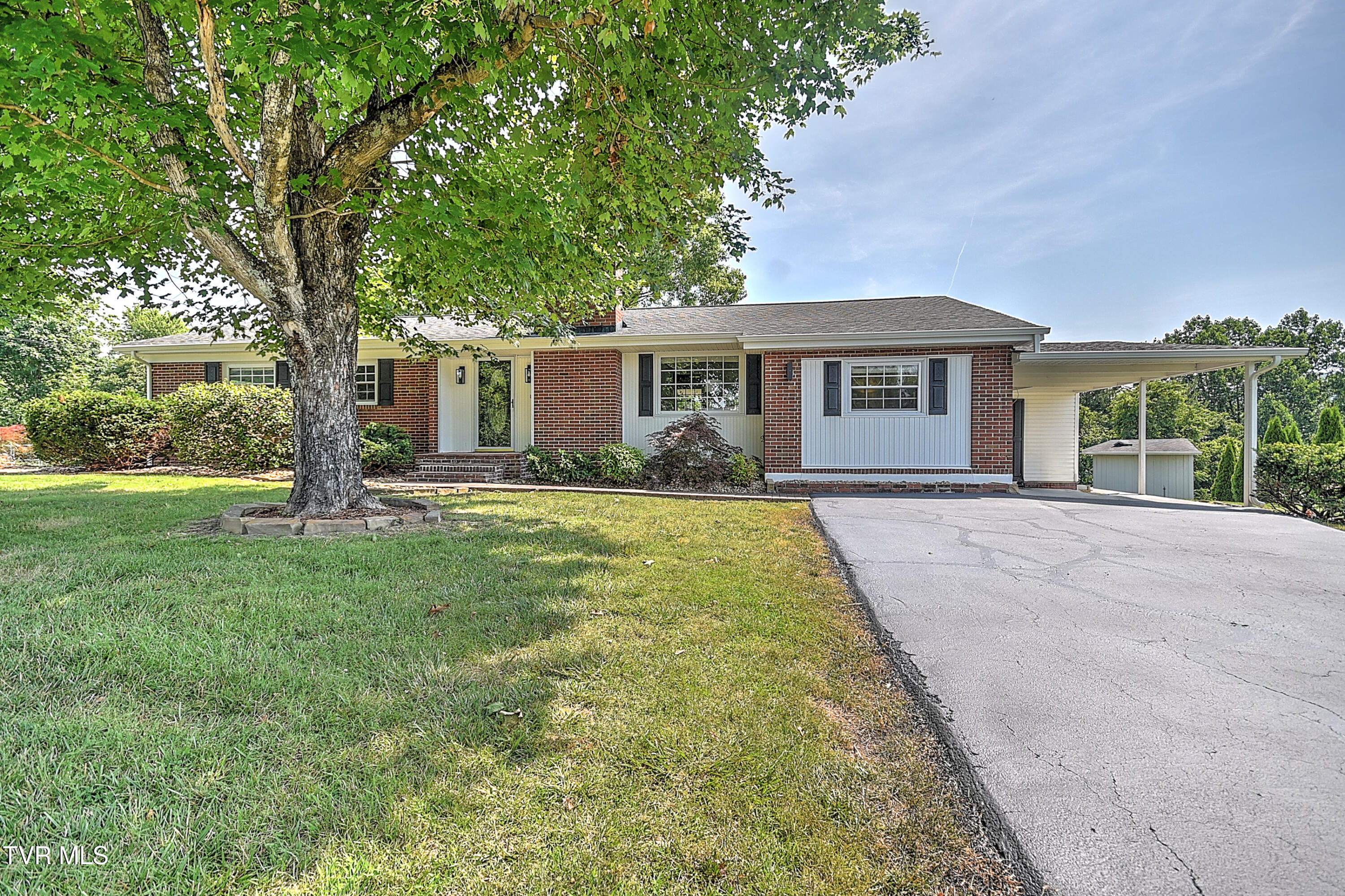 110 Richmond Heights Road Bristol, TN 37620 - Photo 44 of 45 110 Richmond Heights DOM