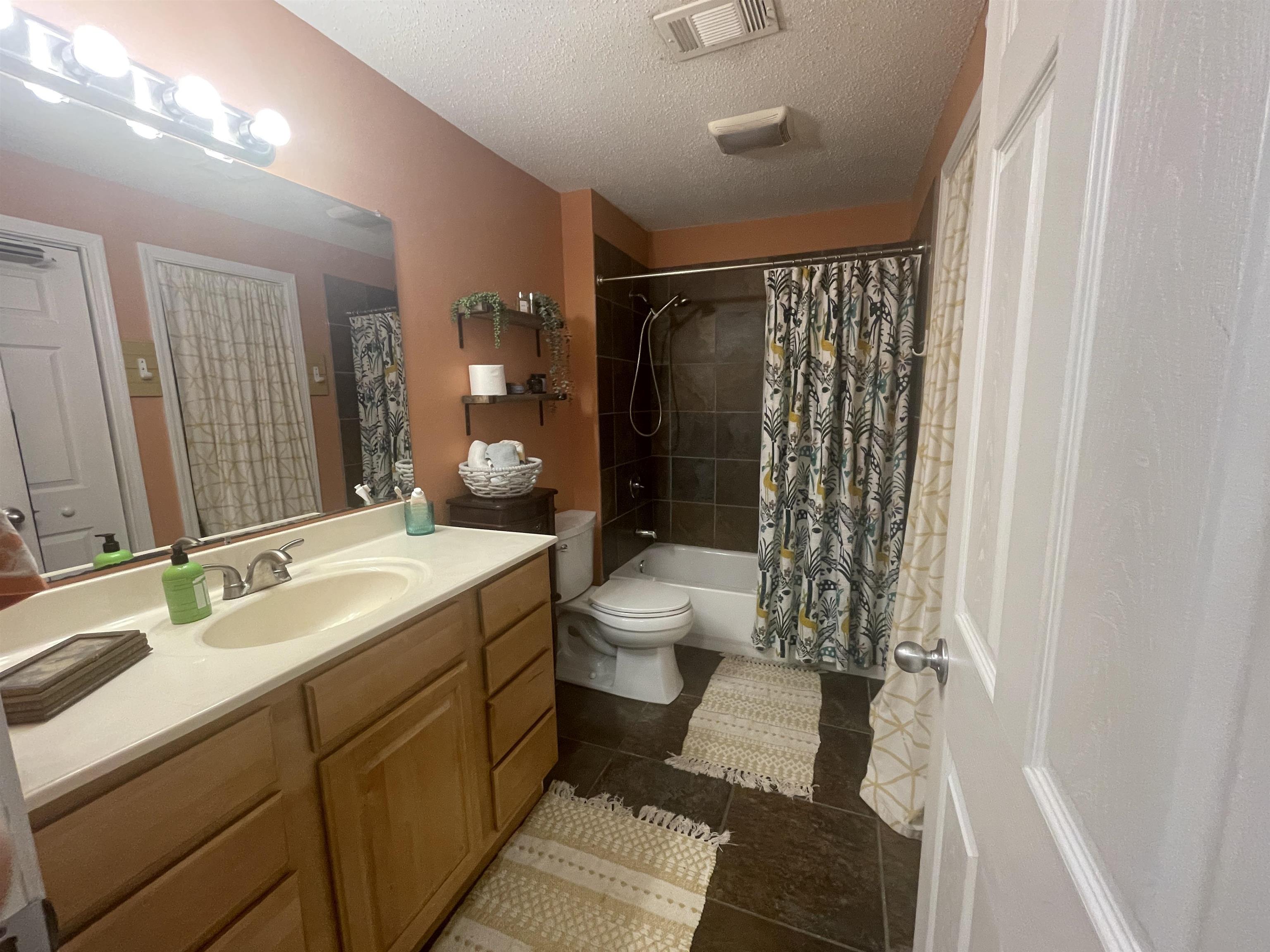 325 East Horner Street Atmore, AL 36502 - Photo 11 of 20 Bathroom