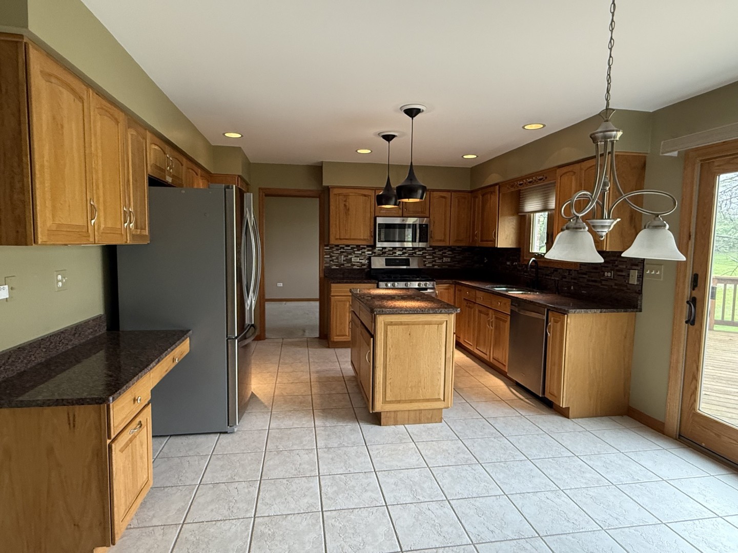 1079 Norwalk Road Lemont, IL 60439 - Photo 15 of 41 Gallery Image 15