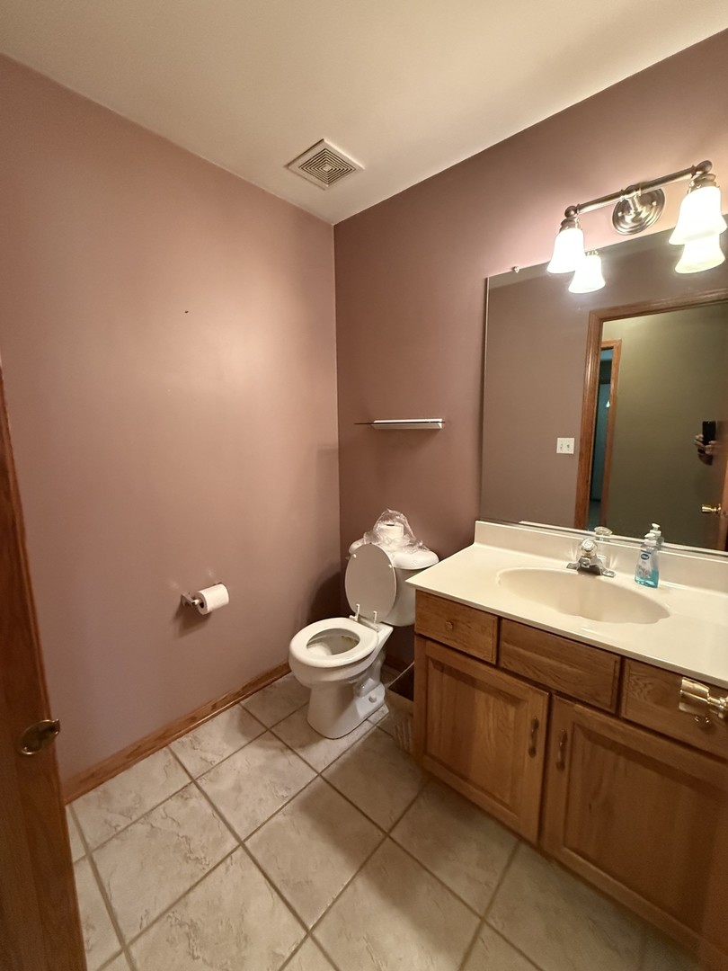 1079 Norwalk Road Lemont, IL 60439 - Photo 21 of 41 Gallery Image 21