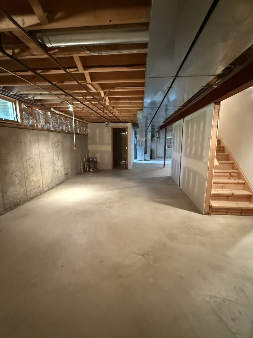 1079 Norwalk Road Lemont, IL 60439 - Photo 37 of 41 Gallery Image 37