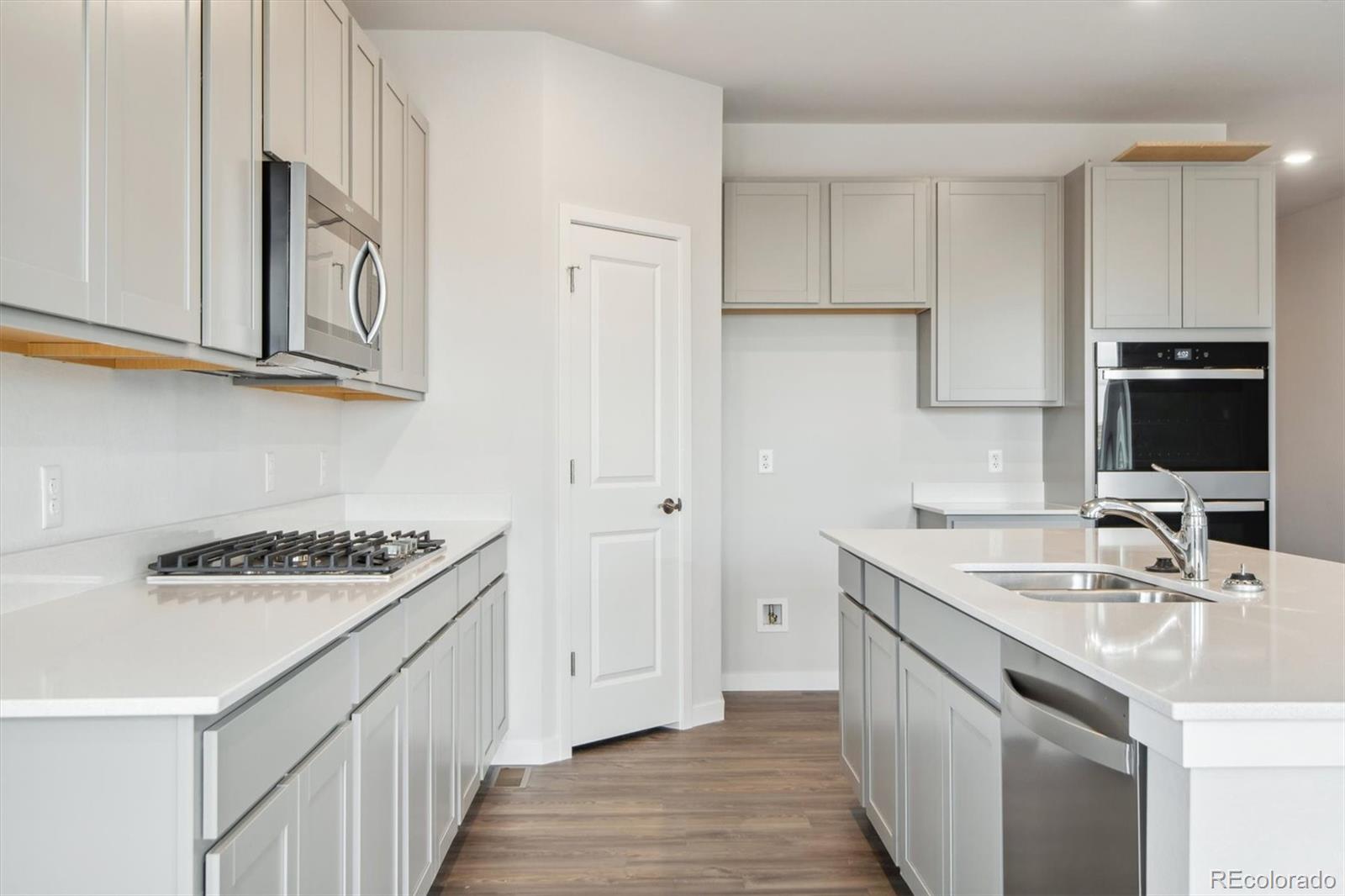 5668 Ranch Street Mead, CO 80504 - Photo 4 of 22