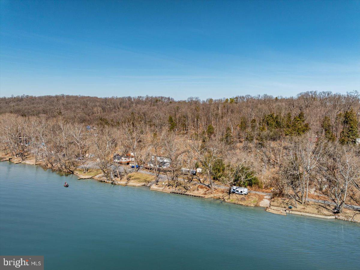 646 Old Dam Road Front Royal, VA 22630 - Photo 3 of 88 Shenandoah River !!