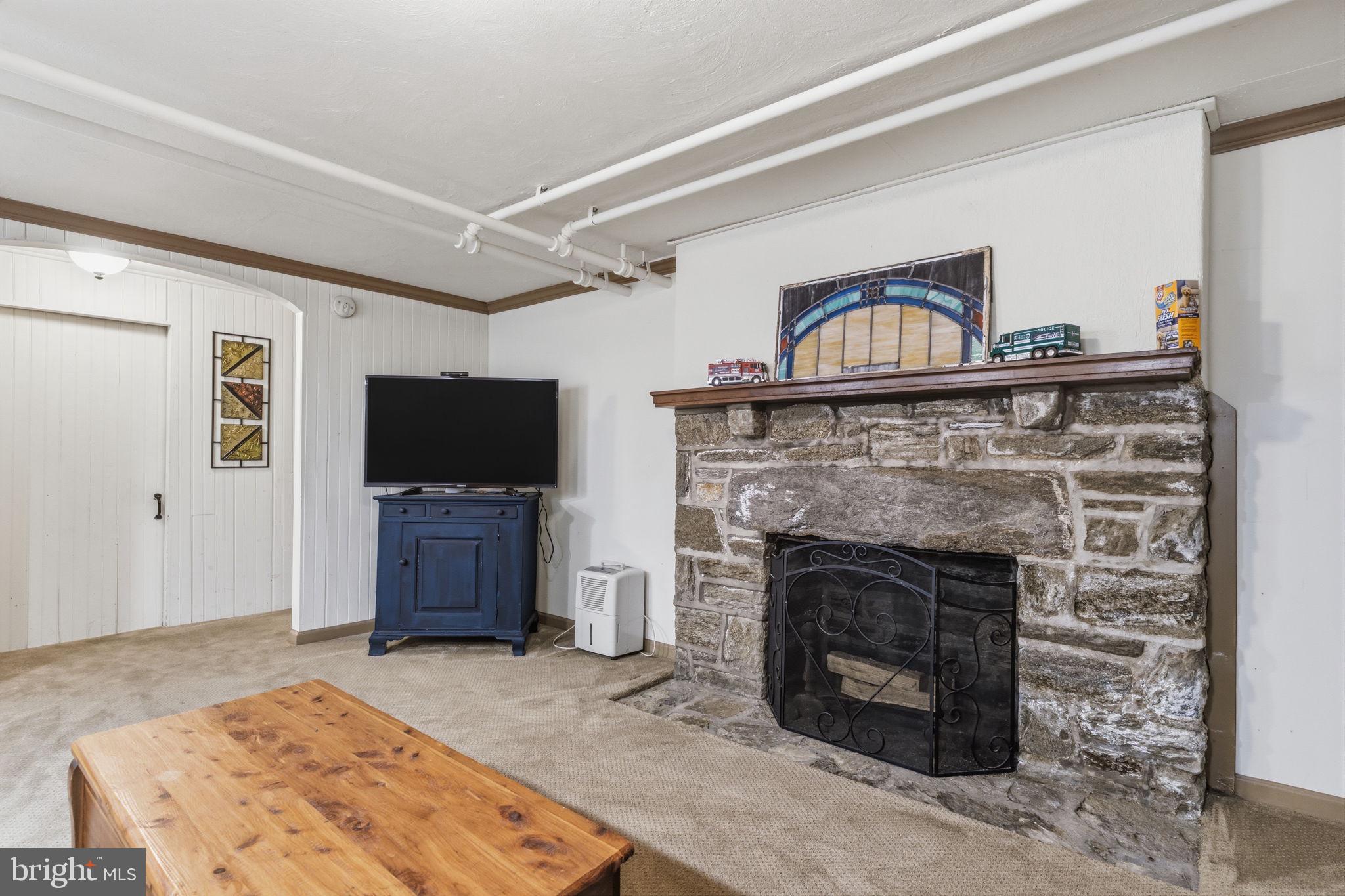 1242 Gordon Road Jenkintown, PA 19046 - Photo 36 of 48
