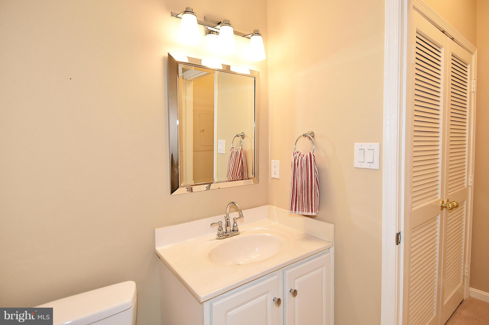 1300 Windleaf Drive, Unit A Reston, VA 20194 - Photo 10 of 30 1st floor powder room