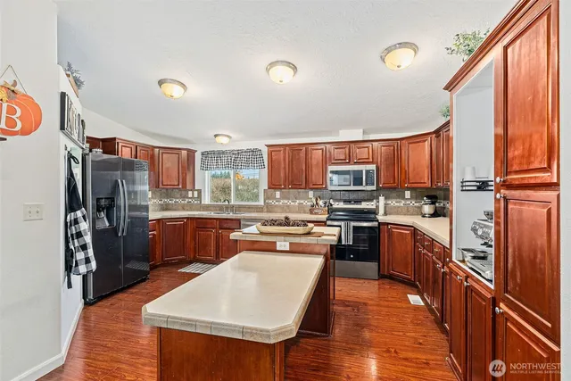 $549,900 | 405 Bryden Avenue, Centralia, WA 98531