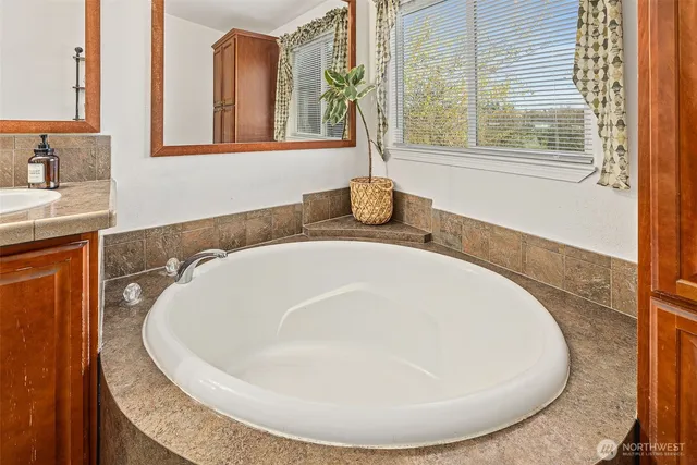 $549,900 | 405 Bryden Avenue, Centralia, WA 98531