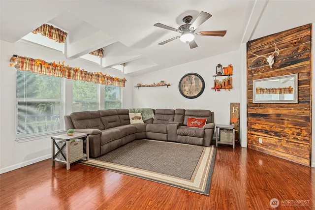 $549,900 | 405 Bryden Avenue, Centralia, WA 98531