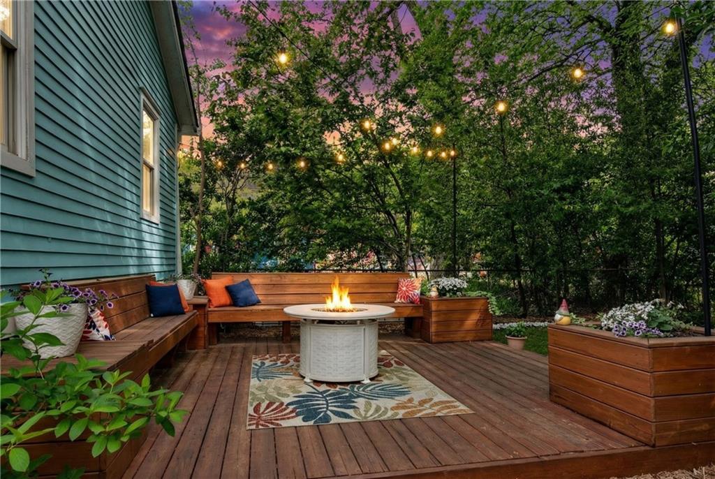 114 Tye Street Southeast Atlanta, GA 30316 - Photo 40 of 48 a outdoor view with a sitting space