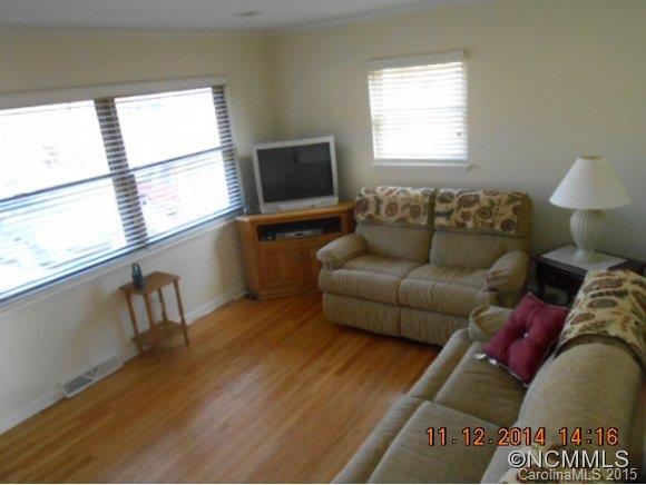 504 Deaverview Road Asheville, NC 28806 - Photo 2 of 23 Gallery Image 2