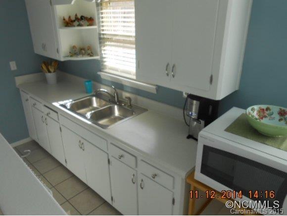 504 Deaverview Road Asheville, NC 28806 - Photo 5 of 23 Gallery Image 5