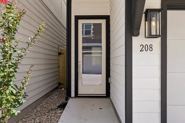$2,298 | 208 Clark Meadows Lane, Houston, TX 77076