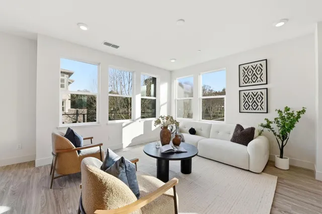 $1,790,000 | 557 Charles Fraker Terrace, Unit 1, Sunnyvale, CA 94085