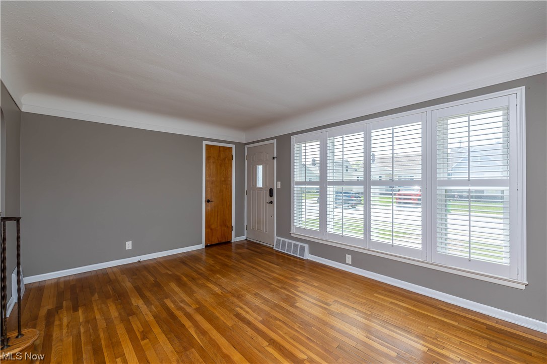 29217 Barjode Road Willowick, OH 44095 - Photo 16 of 22 Gallery Image 16