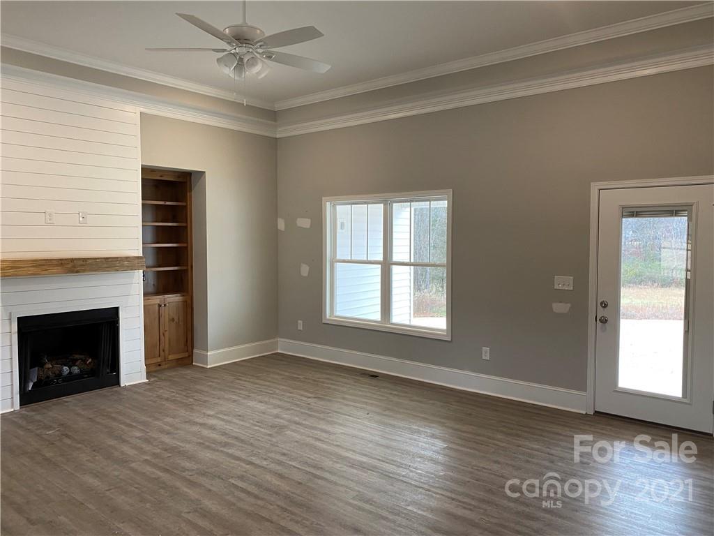 1679 Tom Joye Road Clover, SC 29710 - Photo 3 of 12 Gallery Image 3