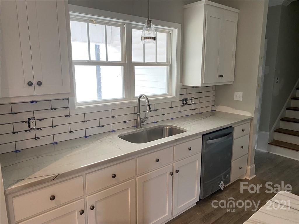 1679 Tom Joye Road Clover, SC 29710 - Photo 4 of 12 Gallery Image 4