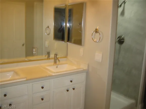 $2,020 | 875 Hollandsworth Avenue, Las Vegas, NV 89123