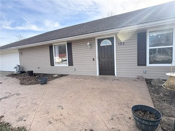 $295,000 | 103 West Locust Street, Archie, MO 64725