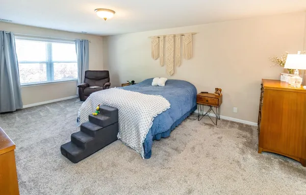 $570,000 | 7699 Hermitage Court, Newburgh, IN 47630