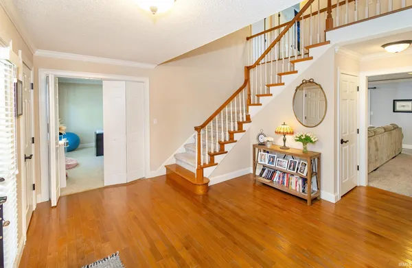$570,000 | 7699 Hermitage Court, Newburgh, IN 47630