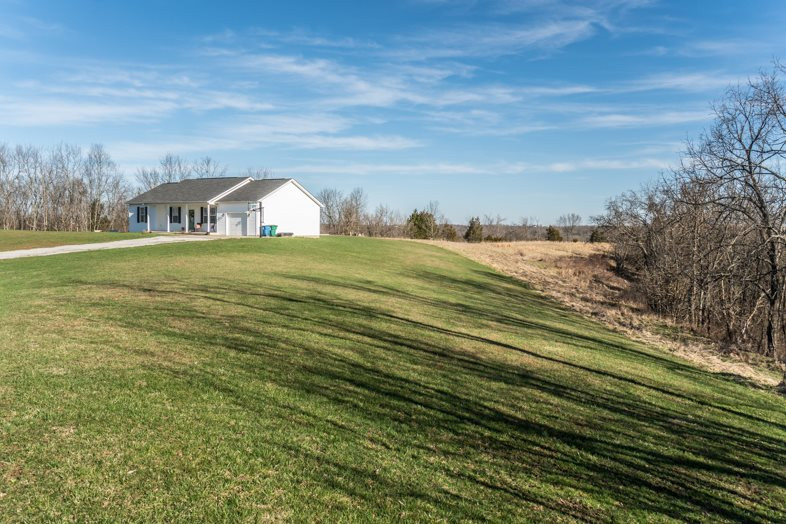 2420 Keefer Lawrenceville Road Corinth, KY 41010 - Photo 5 of 26