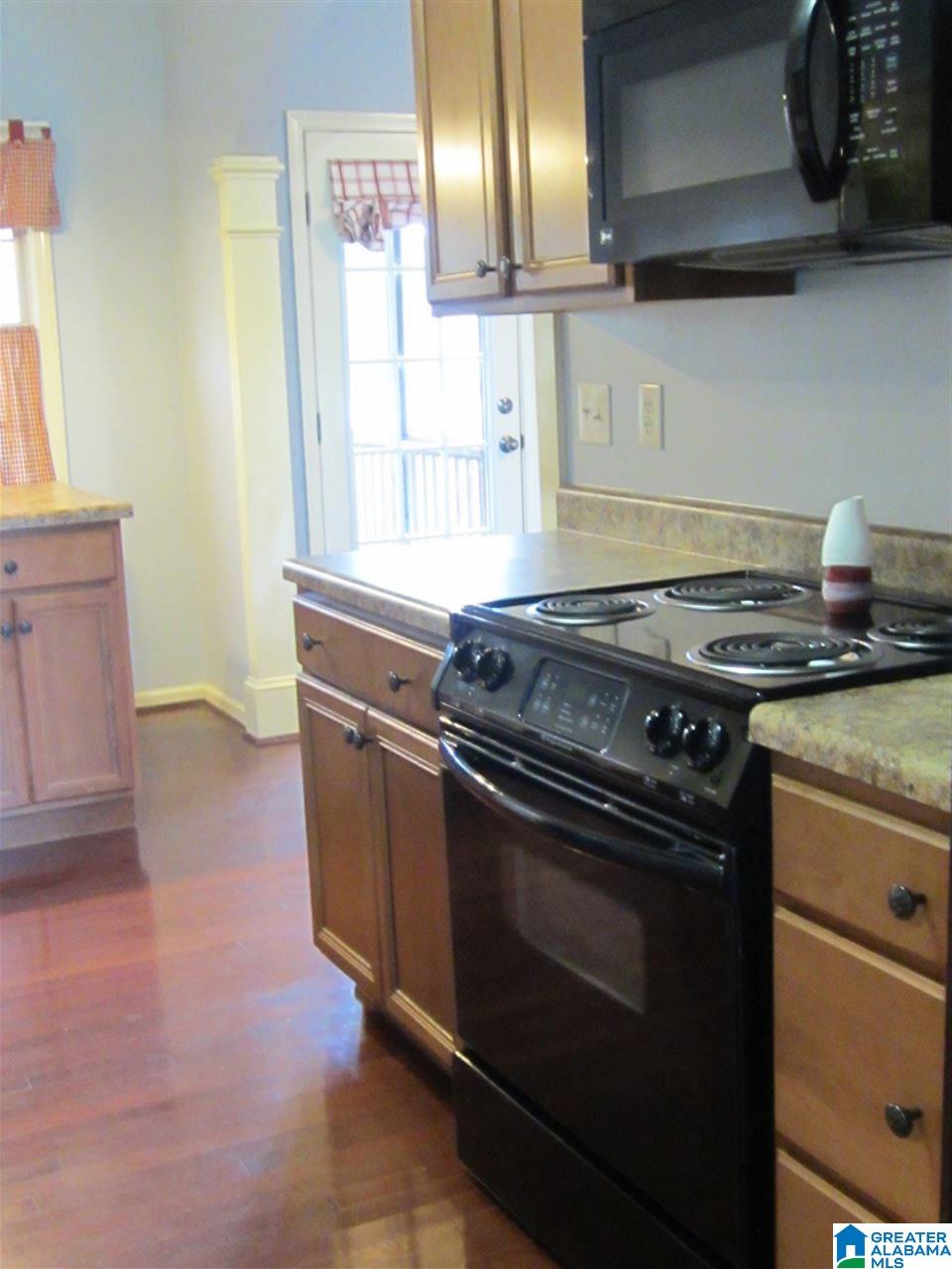 705 Ridgefield Circle Odenville, AL 35120 - Photo 13 of 36