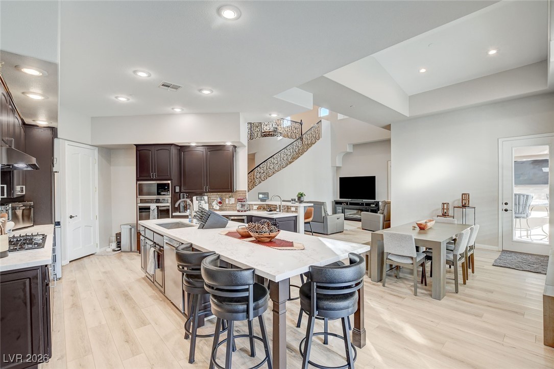 39 Via Paradiso Street Henderson, NV 89011 - Photo 14 of 56