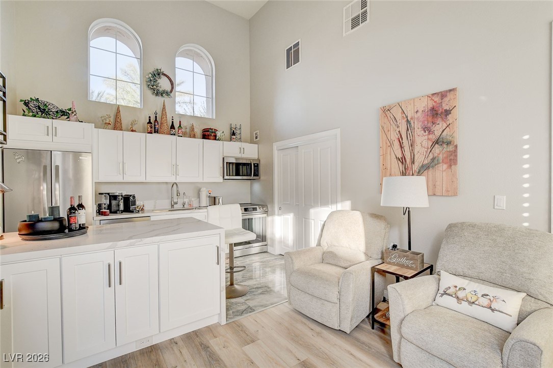 39 Via Paradiso Street Henderson, NV 89011 - Photo 19 of 56